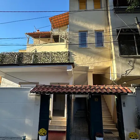 Casa de hóspedes Hana